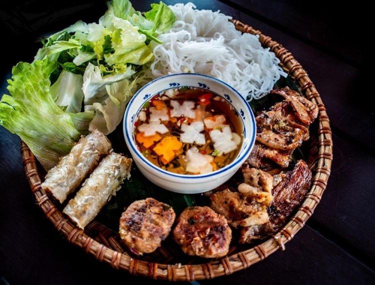 Best Price Ho Guom Apartments For Long Stay ฮานอย ภายนอก รูปภาพ
